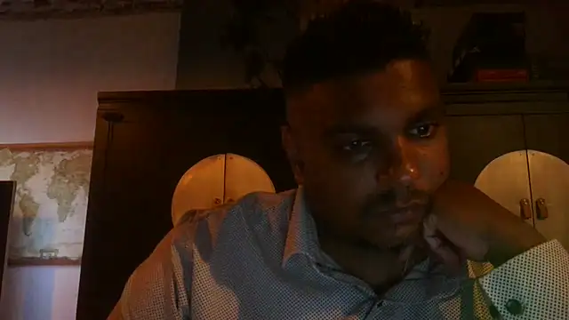 Snapshot of Bandusrilankasexymen chatting on June 2026 10:23:02 PM Bandusrilankasexymen online show from June 2026 10:23:02 PM