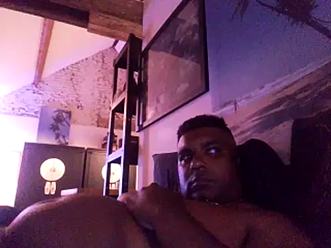 Snapshot of Bandusrilankasexymen chatting on June 2026 12:33:02 AM Bandusrilankasexymen online show from June 2026 12:33:02 AM