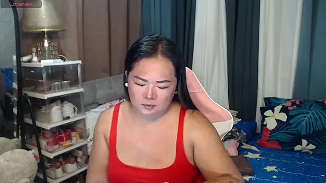 Snapshot of MagnificatMistress chatting on December 2024 05:20:02 AM MagnificatMistress online show from December 2024 05:20:02 AM