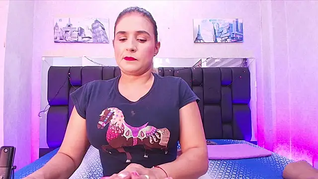 Snapshot of _carolina_fox chatting on February 2025 03:08:02 AM carolina fox online show from February 2025 03:08:02 AM