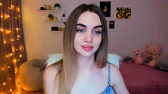 aPieceOfJoy online show from February 2025 10:34:01 PM