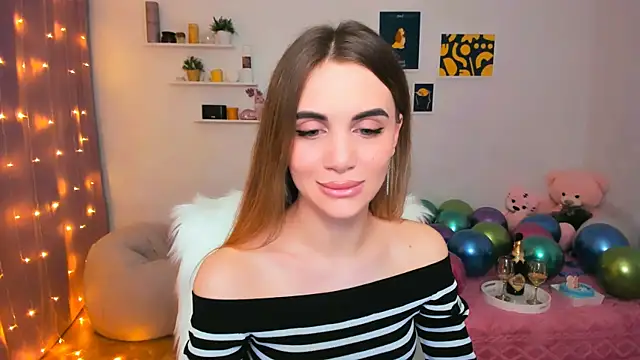 aPieceOfJoy online show from February 2025 11:04:02 PM