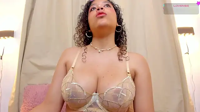 Snapshot of LilyBrunette chatting on July 2026 12:19:02 AM LilyBrunette online show from July 2026 12:19:02 AM