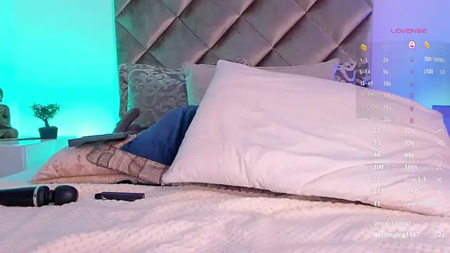 malaia hills online show from January 2025 10:23:01 PM