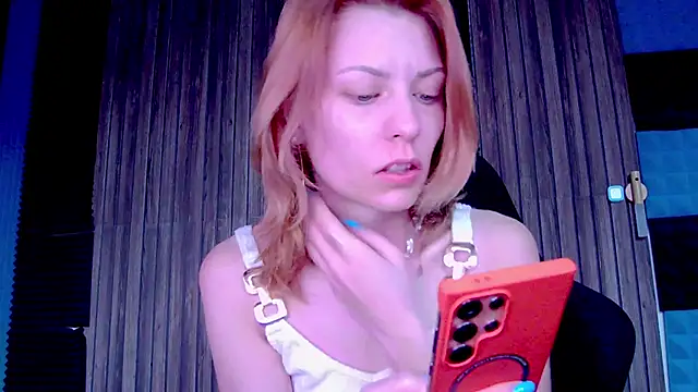 Snapshot of karo123421 chatting on March 2025 04:58:01 AM karo123421 online show from March 2025 04:58:01 AM