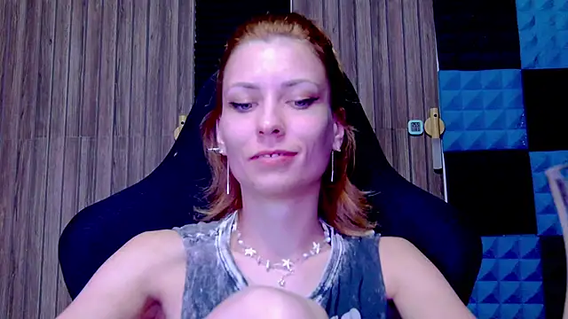 Snapshot of karo123421 chatting on March 2025 10:04:02 PM karo123421 online show from March 2025 10:04:02 PM