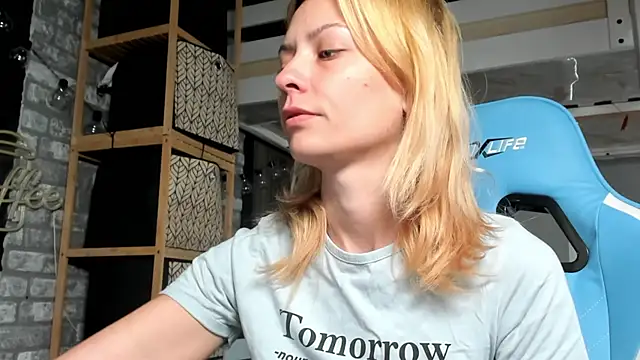 Snapshot of karo123421 chatting on September 2025 08:02:02 AM karo123421 online show from September 2025 08:02:02 AM