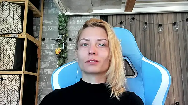 Snapshot of karo123421 chatting on September 2025 12:17:01 PM karo123421 online show from September 2025 12:17:01 PM