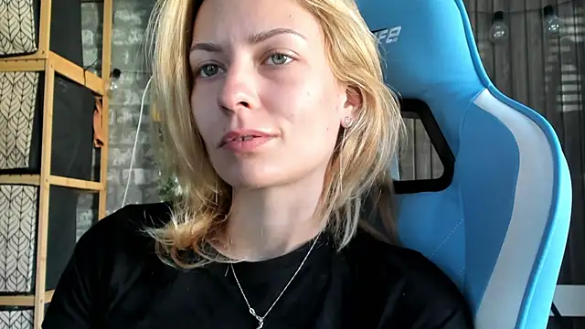 Snapshot of karo123421 chatting on September 2025 07:43:01 AM karo123421 online show from September 2025 07:43:01 AM