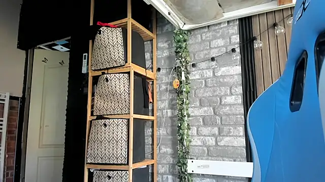 Snapshot of karo123421 chatting on September 2025 10:18:02 AM karo123421 online show from September 2025 10:18:02 AM