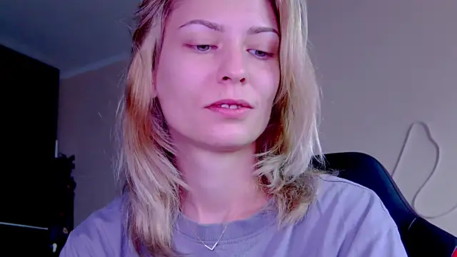 Snapshot of karo123421 chatting on October 2025 08:56:02 AM karo123421 online show from October 2025 08:56:02 AM