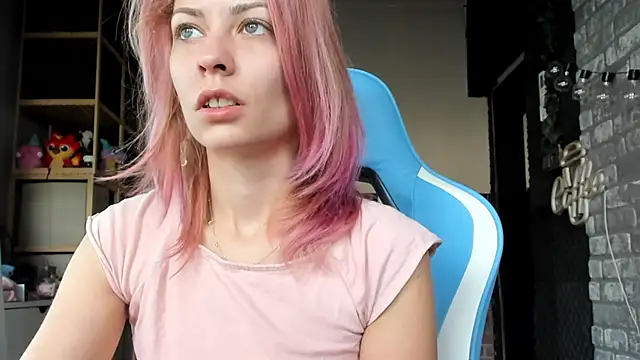 Snapshot of karo123421 chatting on October 2025 08:31:02 AM karo123421 online show from October 2025 08:31:02 AM