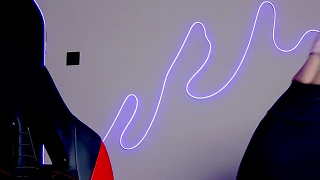 Snapshot of karo123421 chatting on October 2025 08:21:02 PM karo123421 online show from October 2025 08:21:02 PM