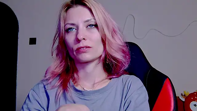 Snapshot of karo123421 chatting on November 2025 06:21:01 PM karo123421 online show from November 2025 06:21:01 PM