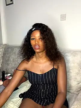 peeky pinky online show from November 2025 08:25:01 AM