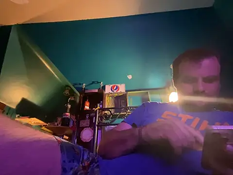 charactrzero online show from October 2025 02:43:02 AM