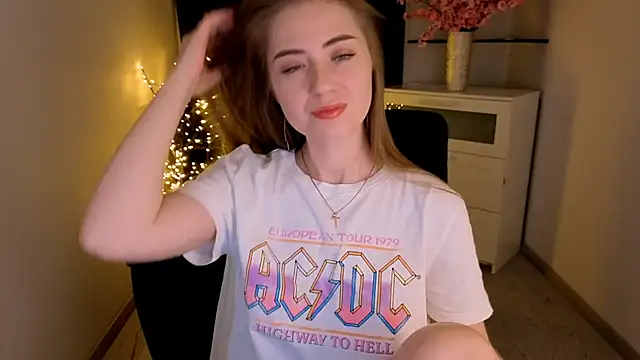 Adelyna Bird online show from February 2026 08:14:01 AM