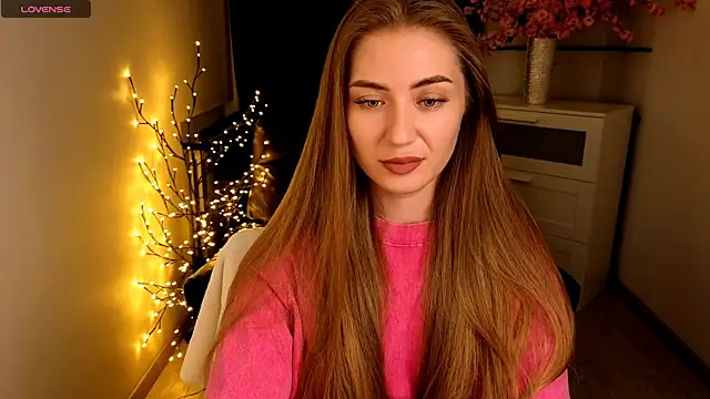 Adelyna Bird online show from June 2026 07:20:01 AM