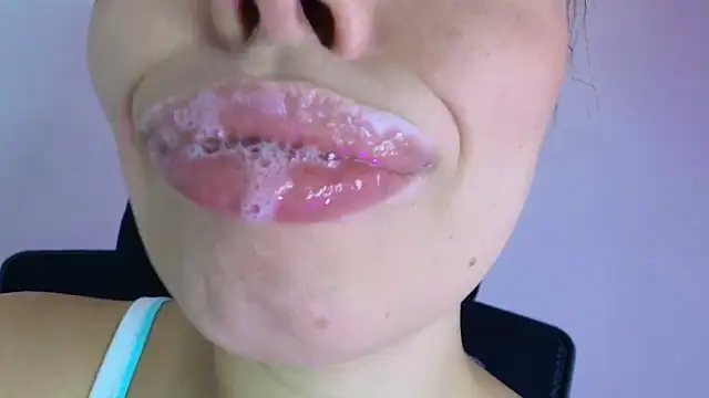 lisbet21x online show from November 2025 01:55:01 PM