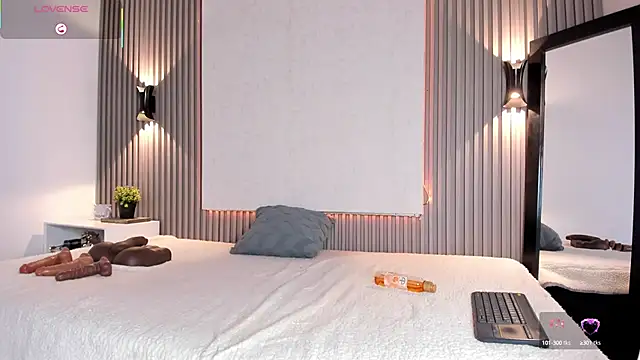 Zafiiraa online show from September 2025 11:55:02 AM