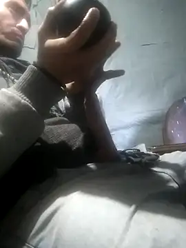 Wero4200 online show from November 2025 02:31:02 PM