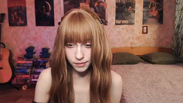 Friendly Ellie online show from October 2025 01:12:01 PM