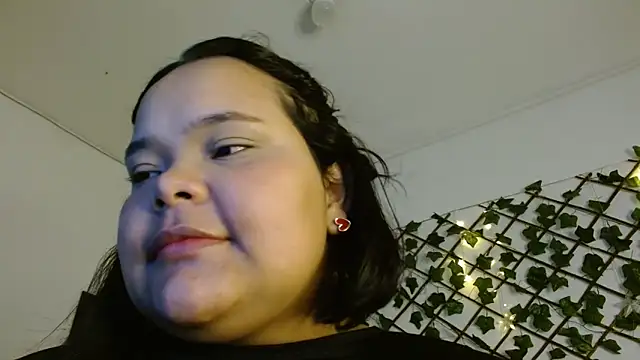 Snapshot of sexychubby___ chatting on March 2025 06:19:01 AM sexychubby    online show from March 2025 06:19:01 AM