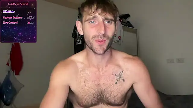 Snapshot of lukegunn chatting on March 2025 10:20:01 PM lukegunn online show from March 2025 10:20:01 PM