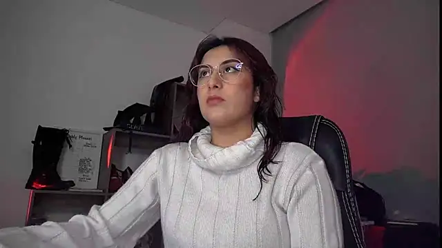 Scarlett Sen online show from September 2025 03:46:02 PM