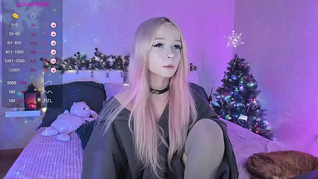 Misty Shadow online show from December 2024 10:37:02 PM