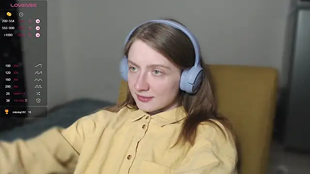 mollytuck online show from December 2024 01:58:01 PM