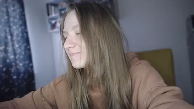 mollytuck online show from January 2025 10:34:02 AM