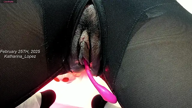 Snapshot of Katharina_Lopez chatting on February 2025 11:44:02 PM Katharina Lopez online show from February 2025 11:44:02 PM