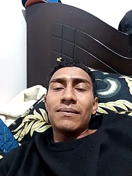 Snapshot of stifen_ chatting on December 2025 05:35:02 AM stifen online show from December 2025 05:35:02 AM