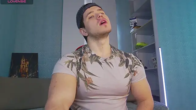 Snapshot of Arilas_ chatting on March 2025 07:20:02 AM Arilas online show from March 2025 07:20:02 AM