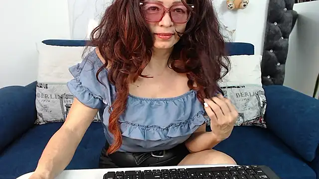 kimberlybirdx online show from September 2025 04:41:01 PM