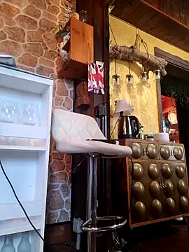 Snapshot of Luna-77 chatting on September 2025 10:08:01 AM Luna-77 online show from September 2025 10:08:01 AM