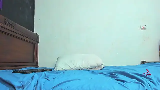 electraaxx online show from February 2025 07:10:02 PM