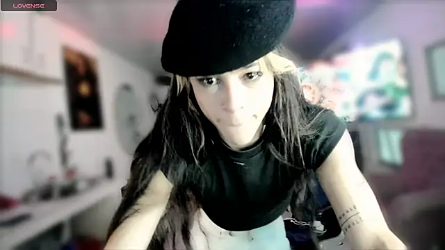 Snapshot of stormytt_ chatting on February 2025 09:28:01 AM stormytt  online show from February 2025 09:28:01 AM