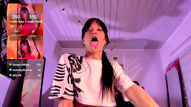 Snapshot of stormytt_ chatting on September 2025 12:54:01 PM stormytt  online show from September 2025 12:54:01 PM