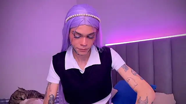 Snapshot of Varya_Ferreira chatting on December 2024 03:22:02 PM Varya Ferreira online show from December 2024 03:22:02 PM