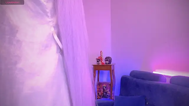 Snapshot of Varya_Ferreira chatting on February 2025 04:58:01 AM Varya Ferreira online show from February 2025 04:58:01 AM