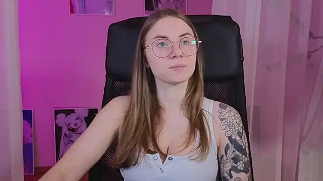  AnnaStark  online show from December 2024 08:39:02 PM