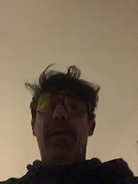 Snapshot of maxximere chatting on February 2026 12:40:01 AM maxximere online show from February 2026 12:40:01 AM