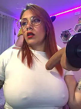 Luna Paris  online show from February 2025 09:22:01 PM