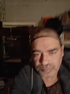 Snapshot of sexpot4u chatting on April 2026 04:10:02 AM sexpot4u online show from April 2026 04:10:02 AM