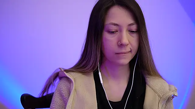 chibi moon  online show from March 2025 08:38:02 PM