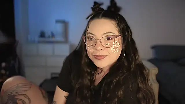 drizzypeach602 online show from December 2024 03:06:01 AM