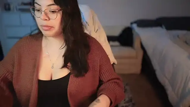 drizzypeach602 online show from January 2025 03:17:01 AM