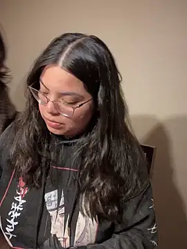 drizzypeach602 online show from February 2025 08:49:02 AM